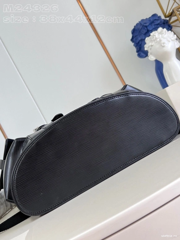 WIS Louis Christopher Vuitton MM-38*44*12.5CM Backpack 0906